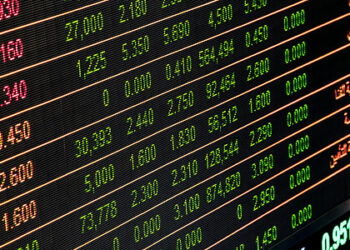 Real Estate Income: Smart Passive Strategies